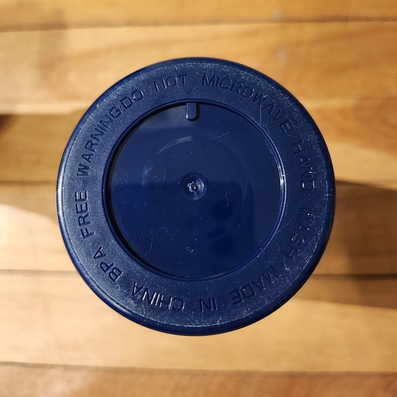 20 oz Kate Spade Navy Blue White Polk a Dot Tumbler with Lid No Straw - Picture 4 of 4